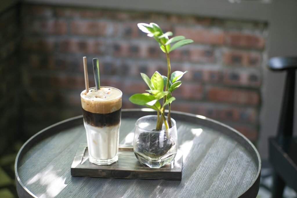 Bạc Xỉu (Saigon style coffee)